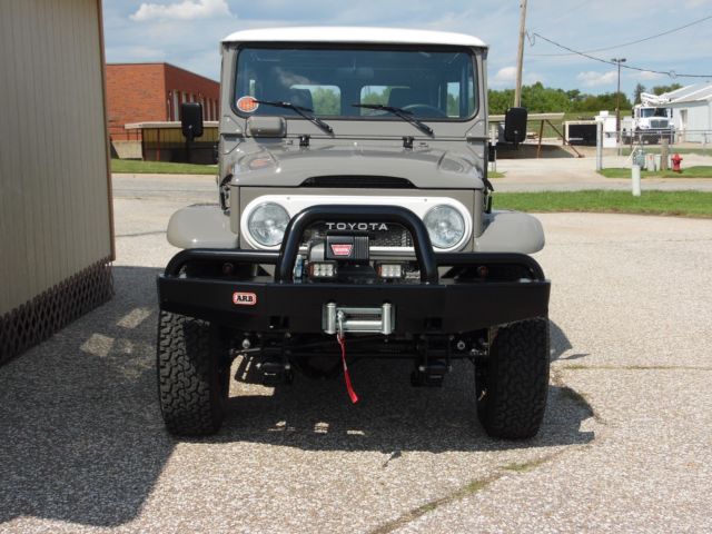 1976 Toyota Land Cruiser FJ 40 - photo 5