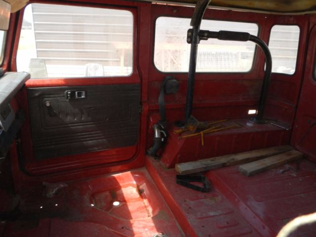 1976 Toyota Land Cruiser FJ40 - photo 7