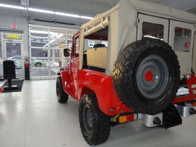1976 Toyota FJ40 4X4 4spd. Restored - photo 9