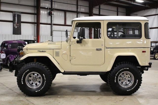 1976 Toyota Land Cruiser -- - photo 2