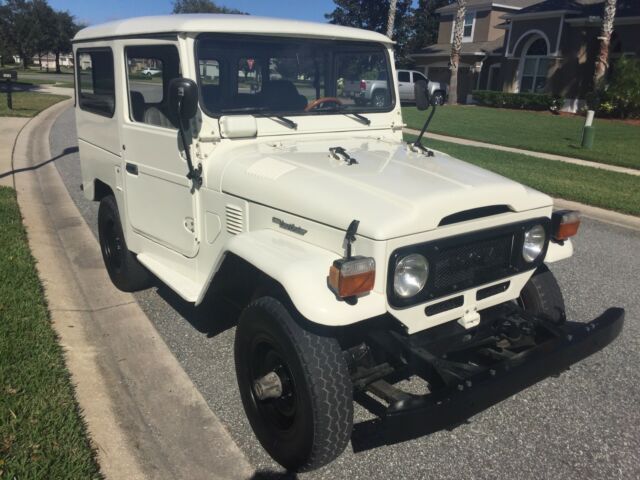 1976 Toyota Land Cruiser BJ40 3.0L B diesel engene - photo 4