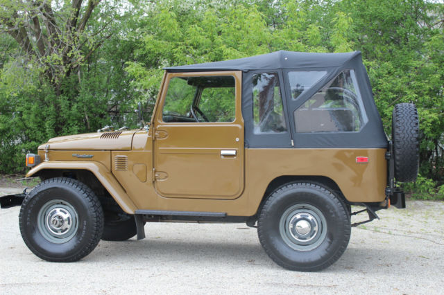 1976 Toyota Land Cruiser - photo 2