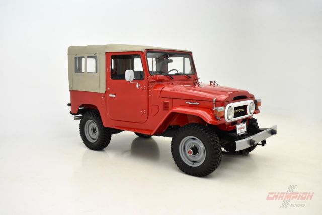 1976 Toyota Land Cruiser FJ40 - photo 2