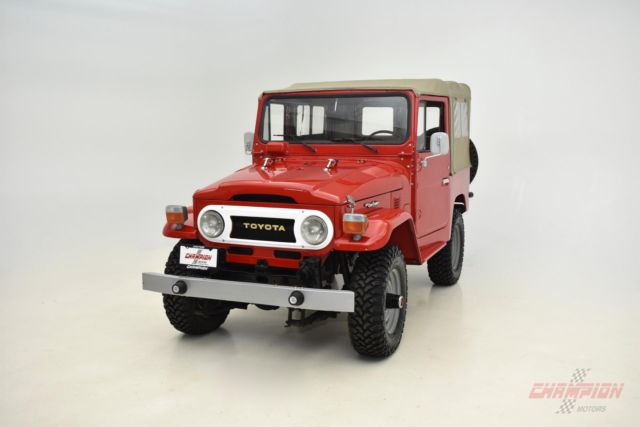 1976 Toyota Land Cruiser FJ40 - photo 6