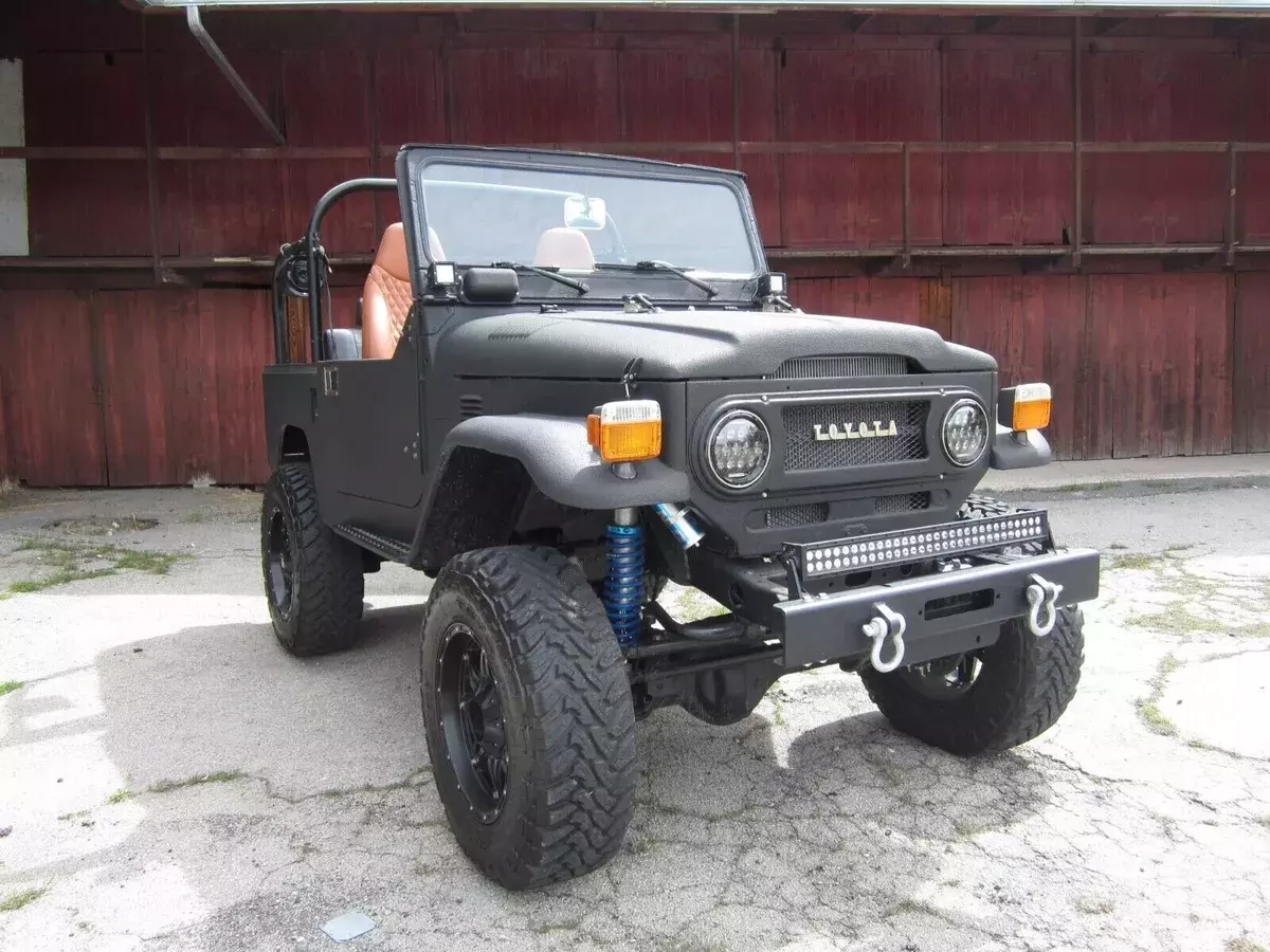 1976 Toyota Land Cruiser FJ40 350 V8 4x4 1976 Toyota Land Cruiser