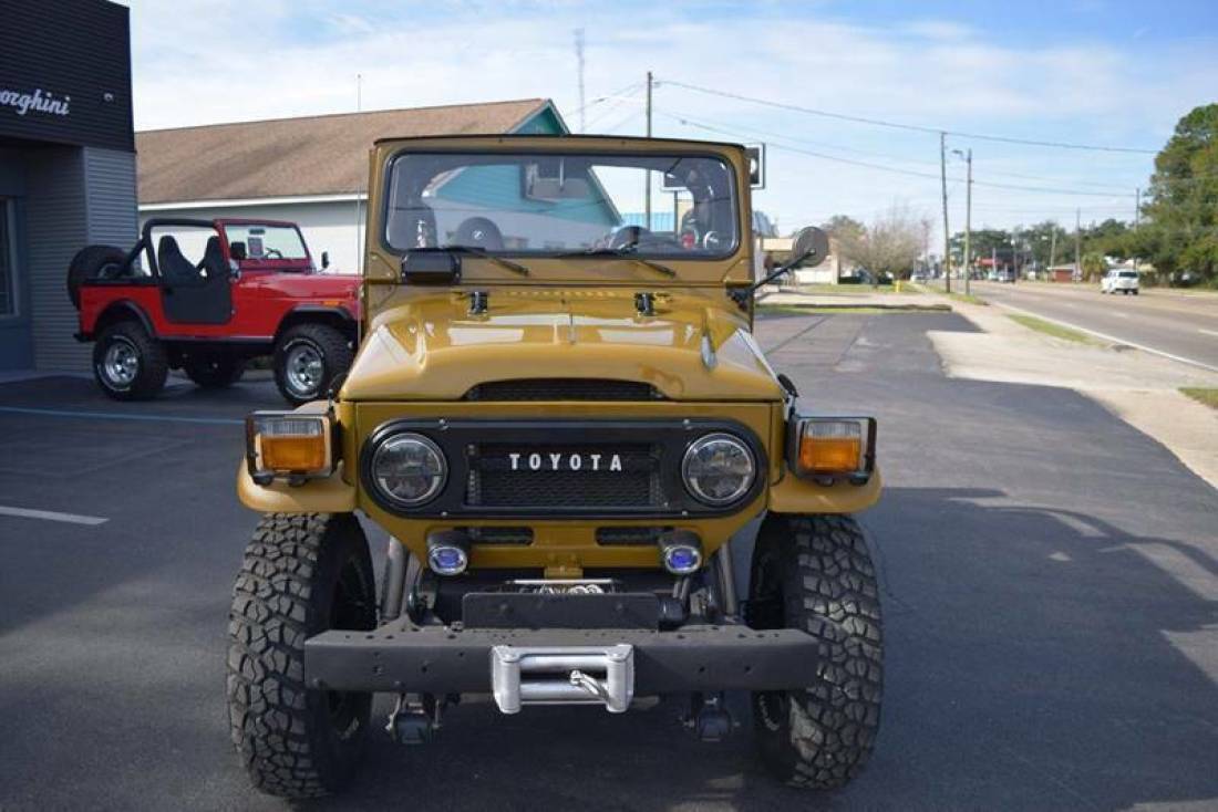 1976 Toyota Land Cruiser FJ40 - photo 5