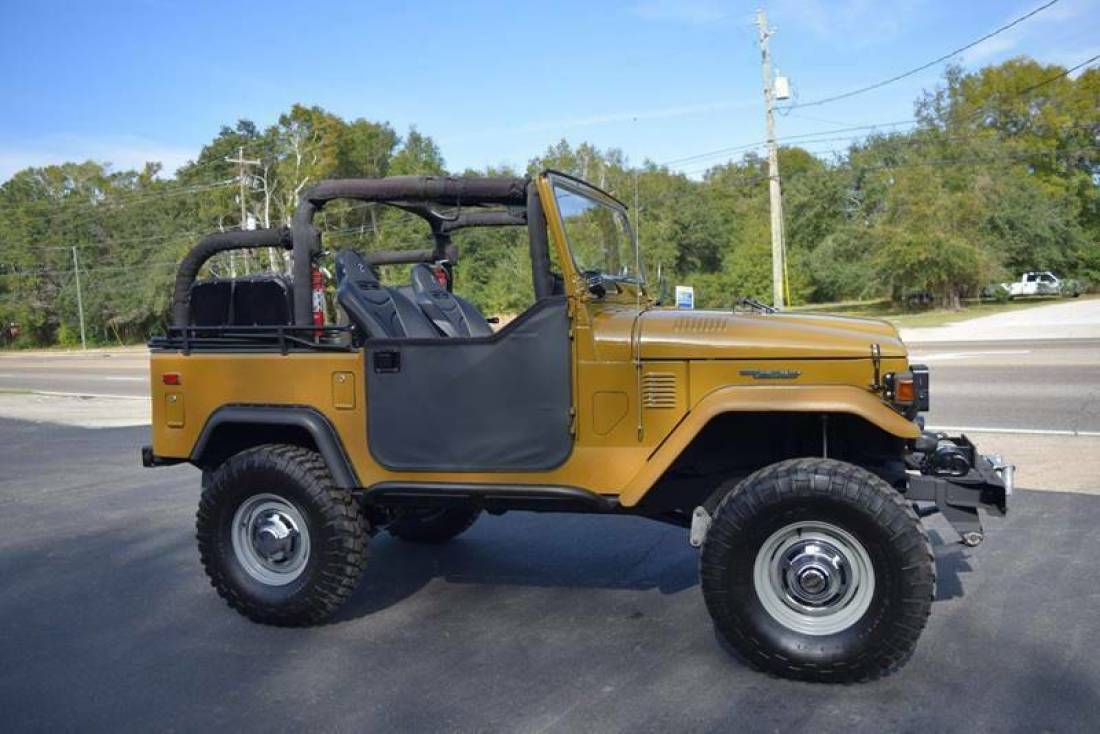 1976 Toyota Land Cruiser FJ40 - photo 9