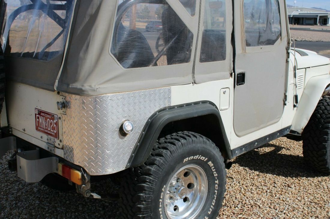 1976 Toyota Land Cruiser FJ40 - photo 3
