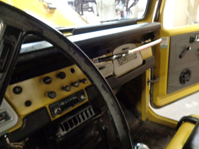 1976 Toyota Land Cruiser FJ-40 - photo 12