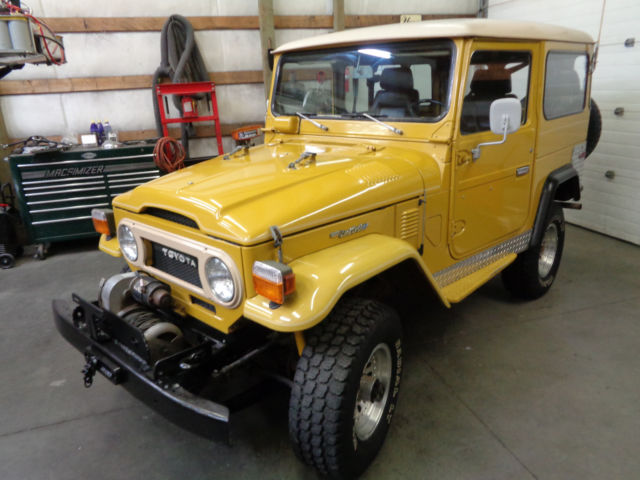 1976 Toyota Land Cruiser FJ-40 - photo 2
