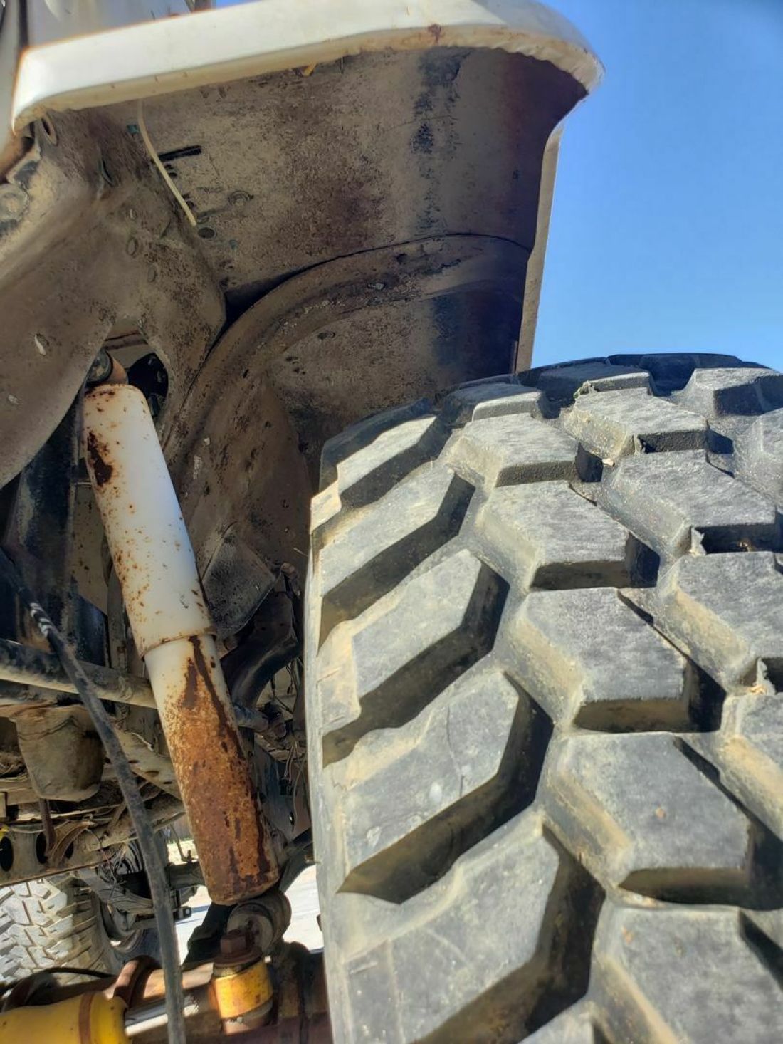 1976 Toyota Land Cruiser FJ40 - photo 12