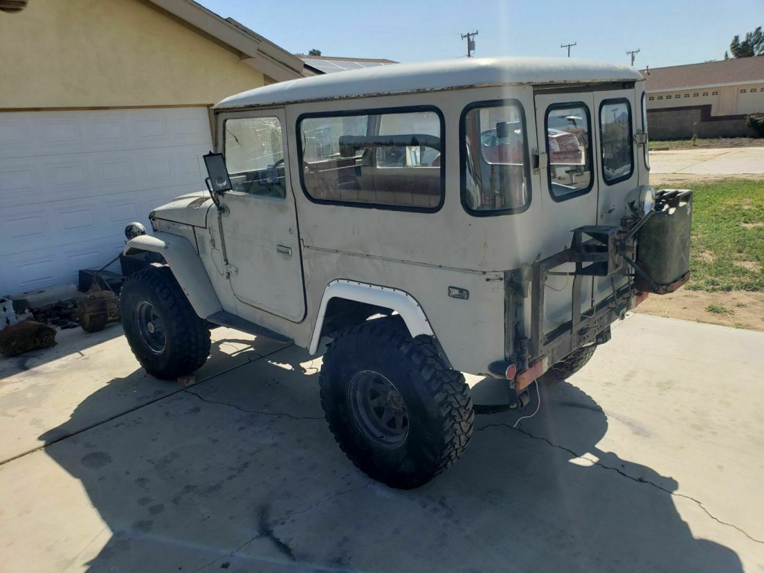1976 Toyota Land Cruiser FJ40 - photo 5