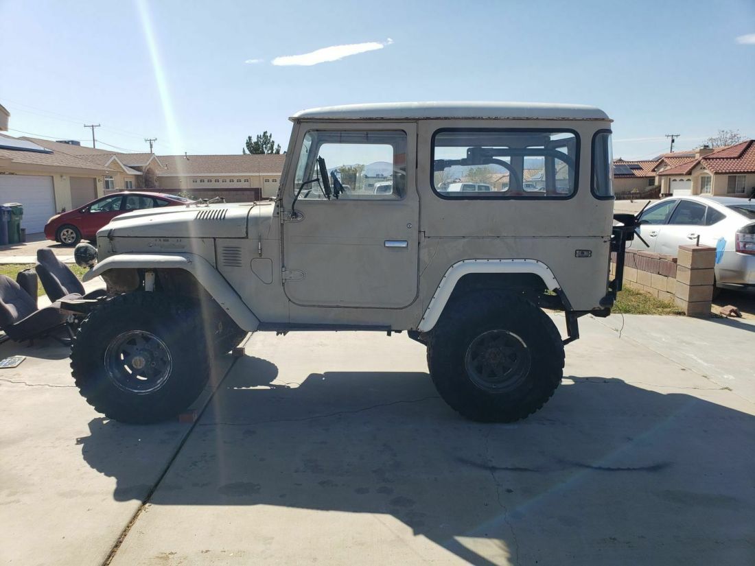 1976 Toyota Land Cruiser FJ40 - photo 6