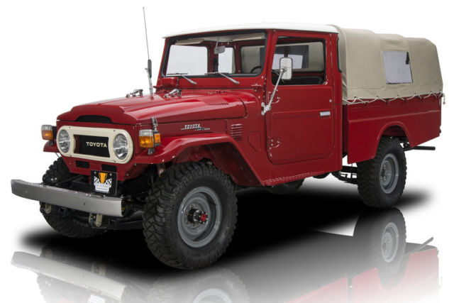 1976 Toyota Land Cruiser FJ45 Pickup Truck