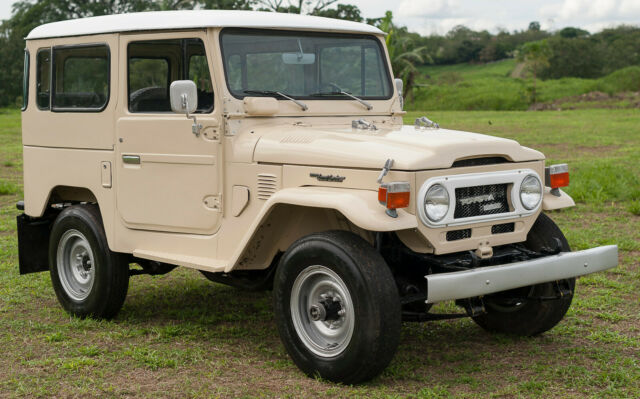 1976 Toyota Land Cruiser *Rare Diesel* FJ40 BJ40 BJ42 1976 Toyota Land Cruiser *Rare Diesel* FJ40 BJ40 BJ42