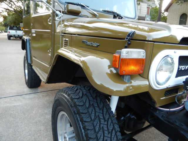 1976 Toyota Land Cruiser FJ40 - photo 8