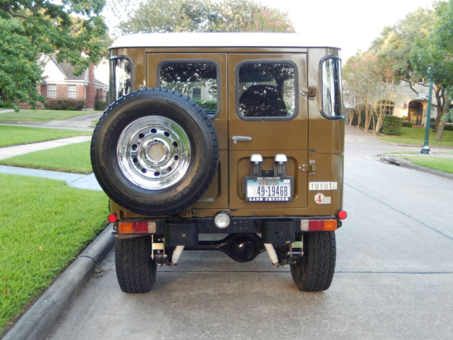 1976 Toyota Land Cruiser FJ40 - photo 9