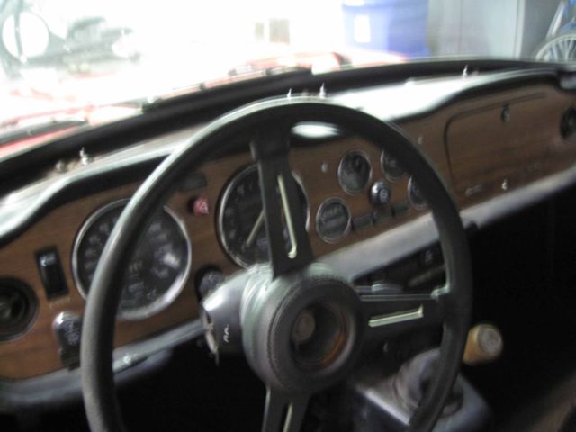 1976 Triumph TR-6 Chrome - photo 4
