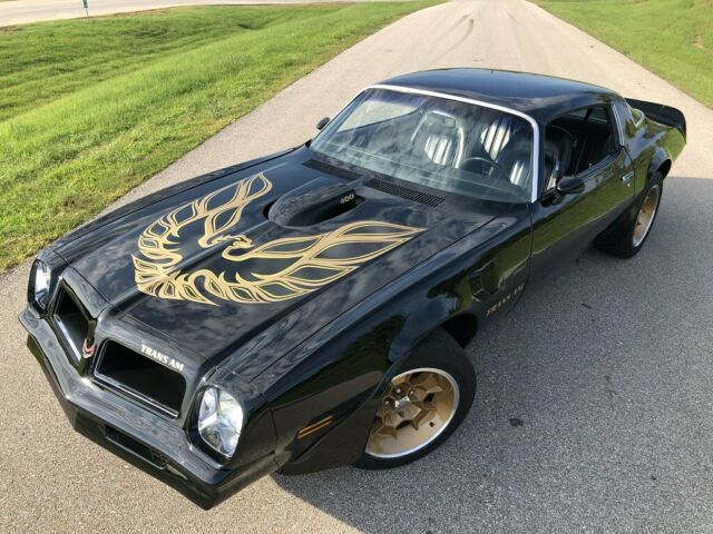 1976 Pontiac Trans Am 400, Auto, 62k miles, exceptional condition - photo 6