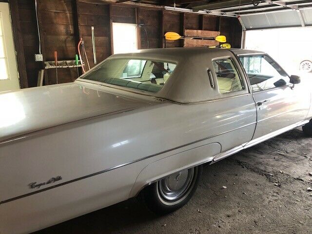 1976 Triple White Coupe deVille, Factory Cabriolet 59,977 miles, Original 1976 Cadillac DeVille SO
