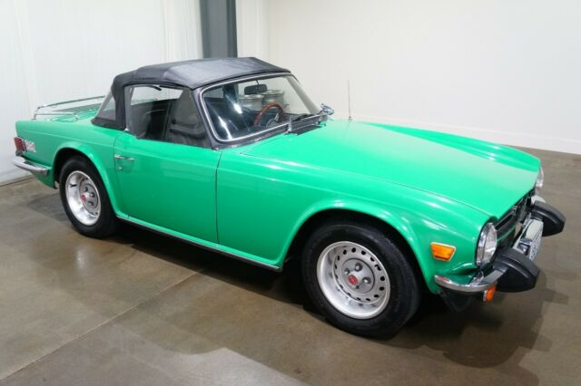 1976 Triumph TR-6 - photo 2