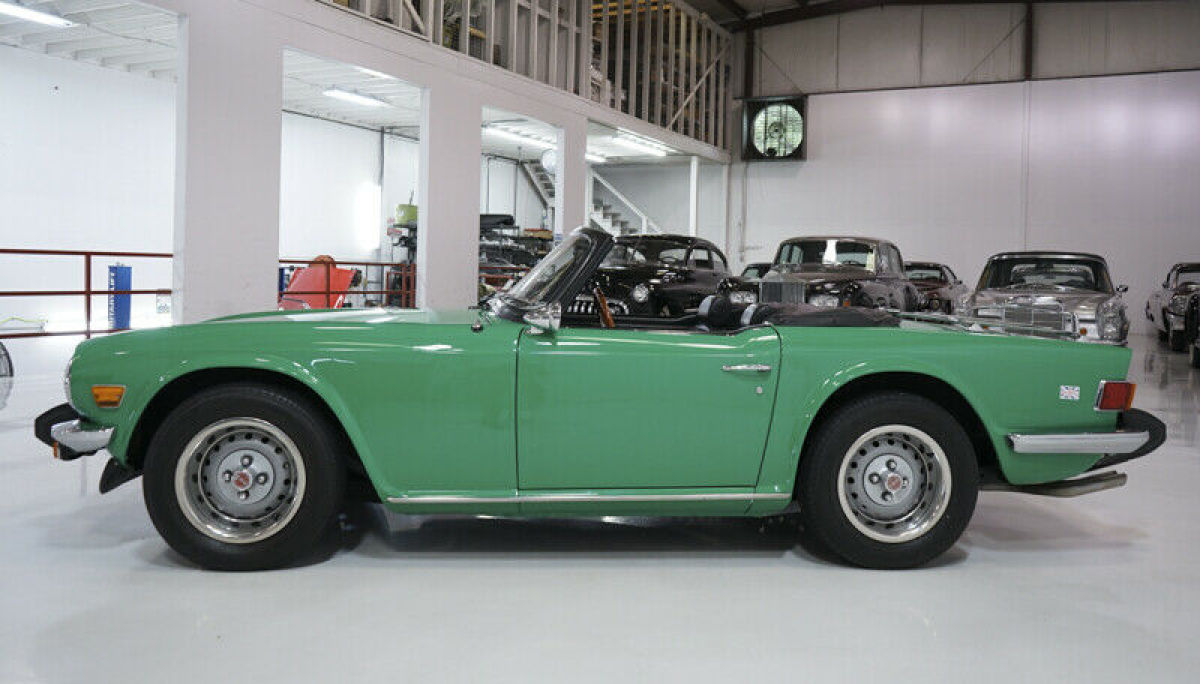 1976 Triumph TR-6 Roadster - photo 7