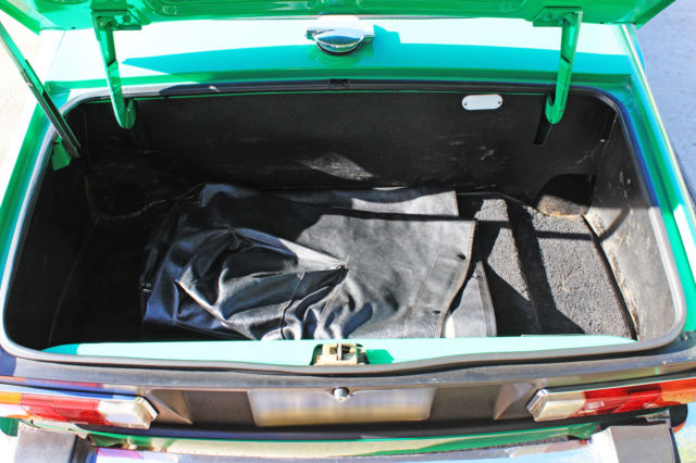 1976 Triumph TR-6 Roadster - photo 4