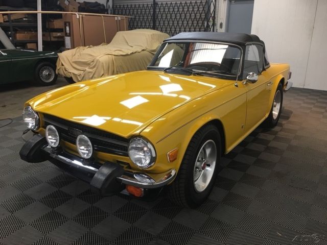 1976 Triumph TR-6 4-SPEED, STANDARD WHEELS, FOG LAMPS - photo 12