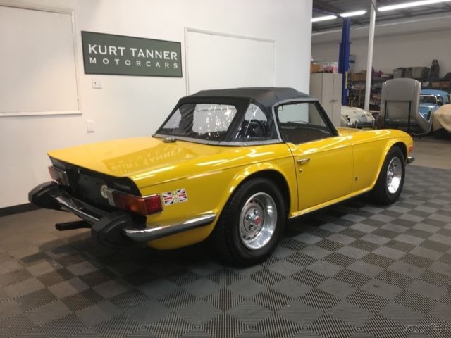 1976 Triumph TR-6 4-SPEED, STANDARD WHEELS, FOG LAMPS - photo 4