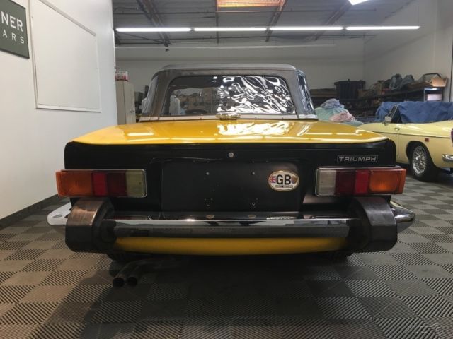 1976 Triumph TR-6 4-SPEED, STANDARD WHEELS, FOG LAMPS - photo 6