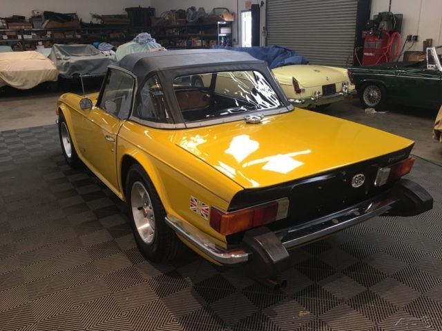 1976 Triumph TR-6 4-SPEED, STANDARD WHEELS, FOG LAMPS - photo 7