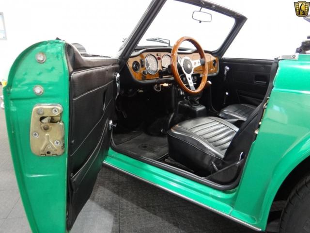 1976 Triumph TR-6 - photo 9