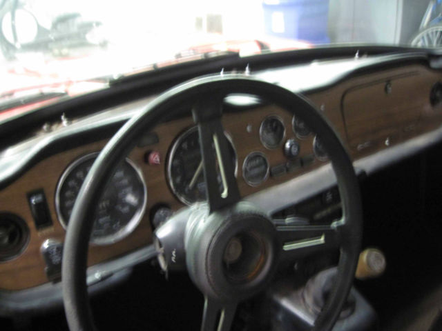 1976 Triumph TR-6 Base Convertible 2-Door - photo 4