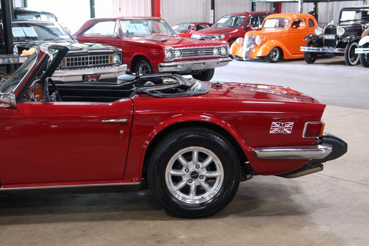 1976 Triumph TR-6 Convertible - photo 5