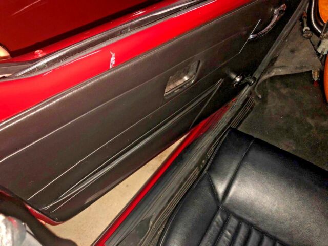 1976 Triumph TR-6 convertible - photo 7
