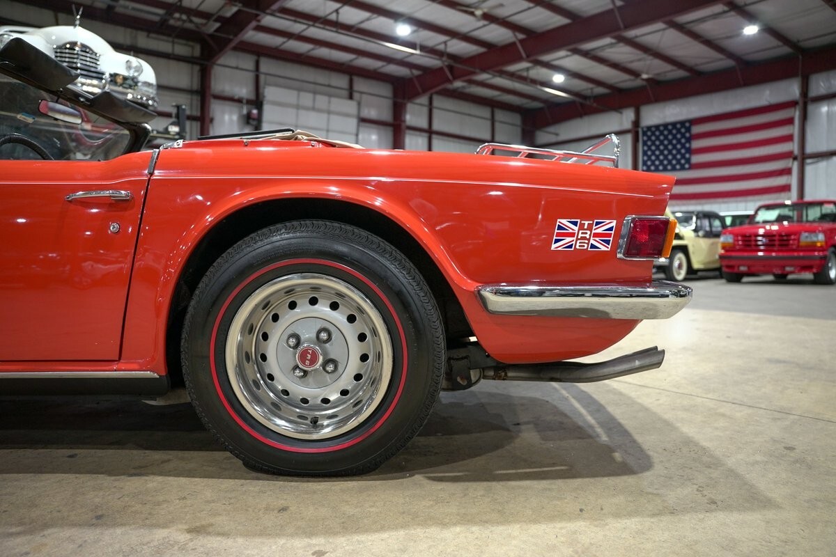 1976 Triumph TR-6 Roadster - photo 5