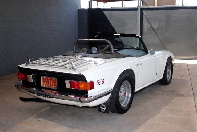 1976 Triumph TR-6 Roadster - photo 10
