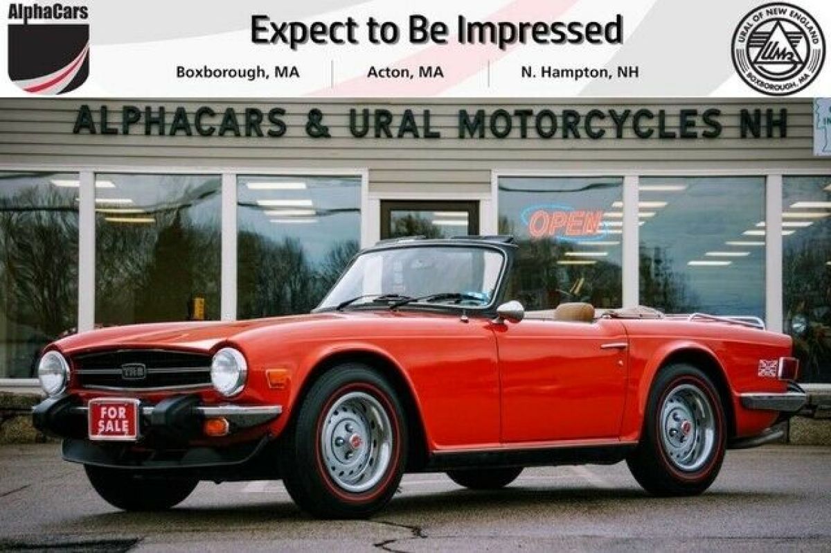 1976 Triumph TR6 Roadster in Pimento 1976 Triumph TR-6 Roadster
