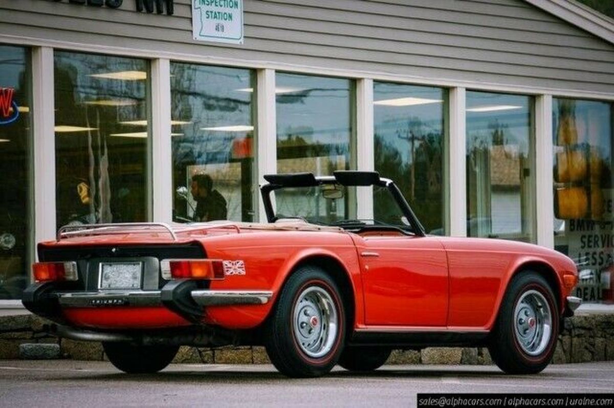 1976 Triumph TR-6 Roadster - photo 4