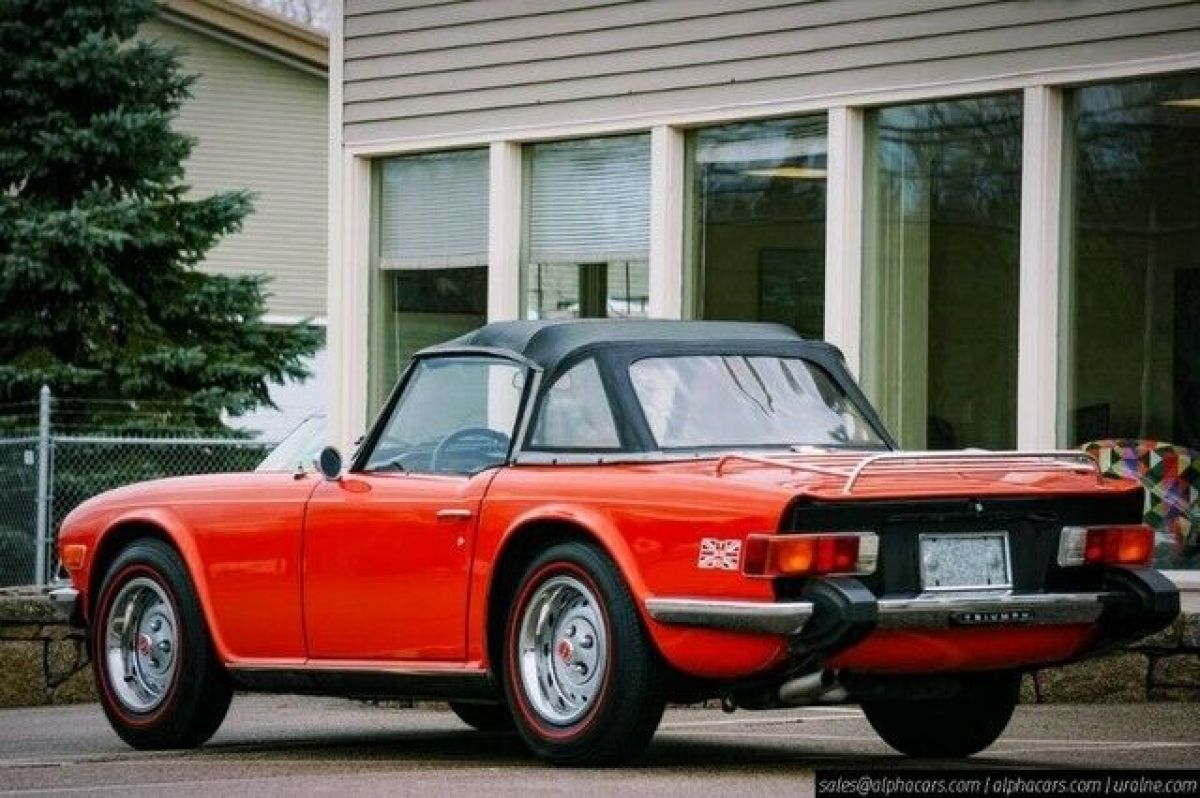 1976 Triumph TR-6 Roadster - photo 9