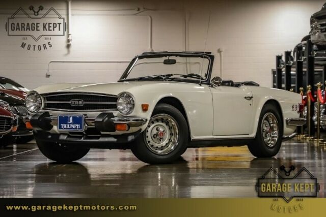 1976 Triumph TR6 White Convertible 2.5L 6-Cylinder 65304 Miles 1976 Triumph TR-6 --