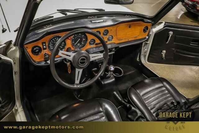1976 Triumph TR-6 -- - photo 4