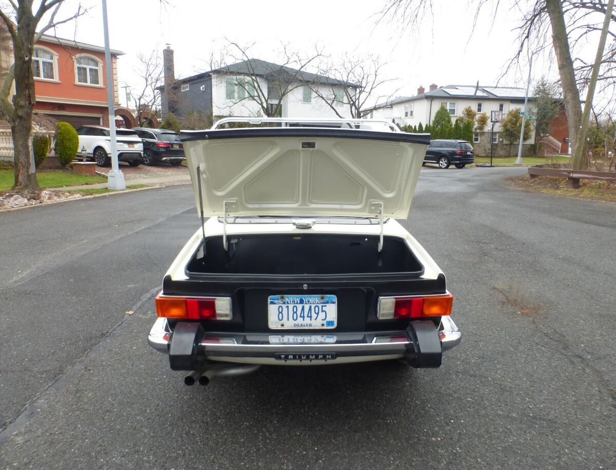 1976 Triumph TR-6 Overdrive - photo 12
