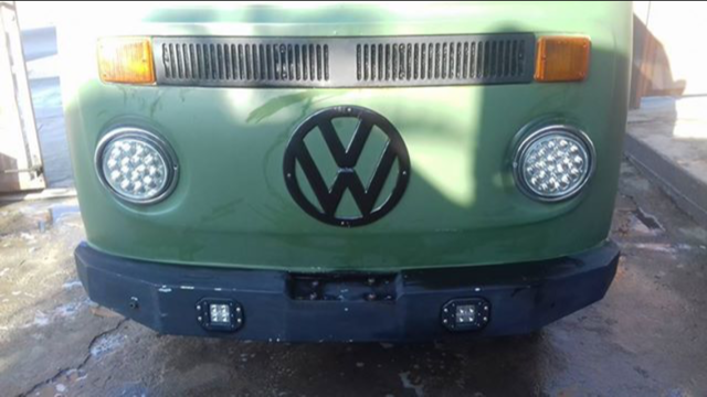 1976 Volkswagen Bus/Vanagon - photo 2