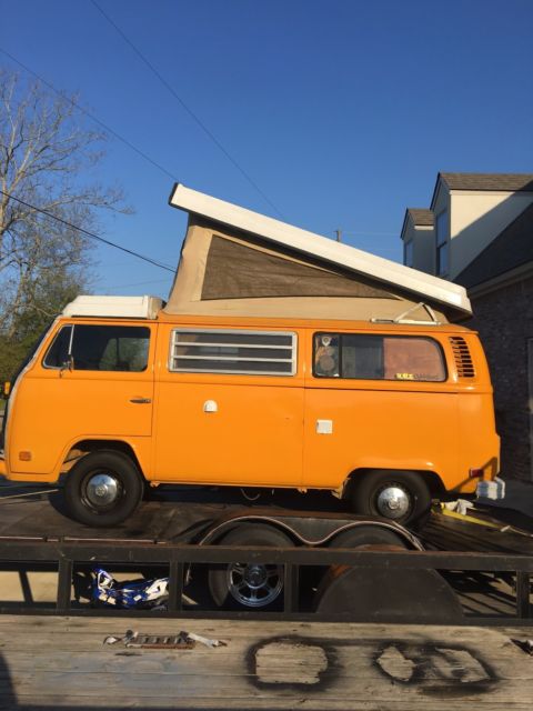 1976 Volkswagen Bus/Vanagon Westfalia (Very Solid, Runs and Shifts Great!) 1976 Volkswagen Bus/Vanagon Westfalia