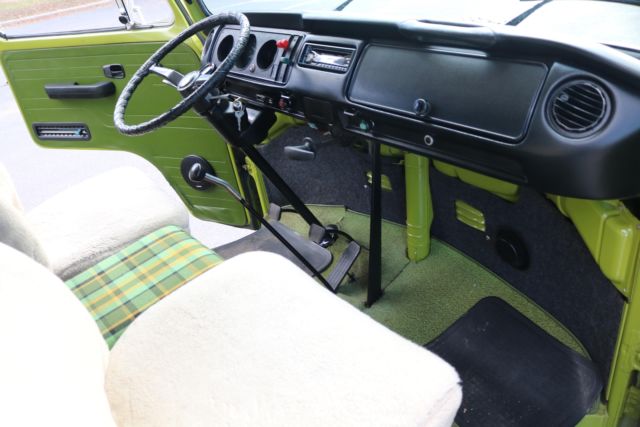 1976 Volkswagen Bus/Vanagon Westfalia Camper - photo 4