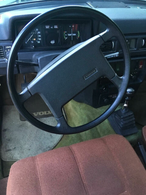 1976 Volvo 240 DL - photo 11