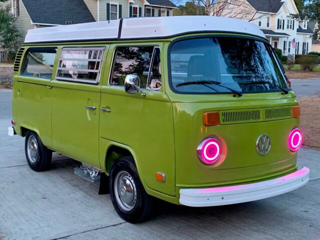 1976 Volkswagen Bus/Vanagon - photo 2