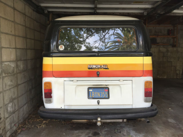 1976 Volkswagen Bus/Vanagon TRANSPORTER TYPE II - photo 2