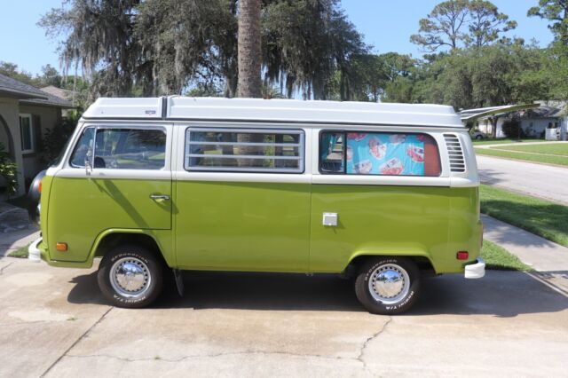 1976 Volkswagen Bus/Vanagon - photo 2